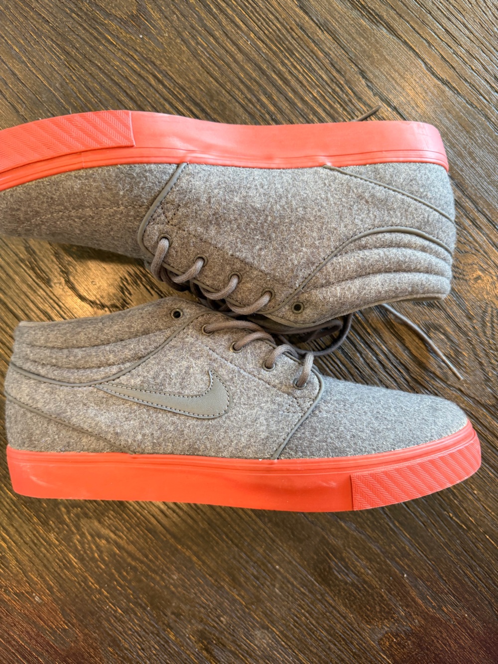Nike Skateboard Shoes Men's 11 Stefan Janoski Gray Sneakers 7.5